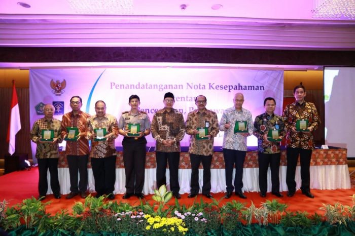 Nota Kesepahaman Pengawasan Penyelenggaraan Umrah Disepakati Sembilan K/L