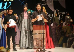Sarung Indonesia Dinobatkan Jadi ‘New Lifestyle’ Melalui Festival Sarung 2019