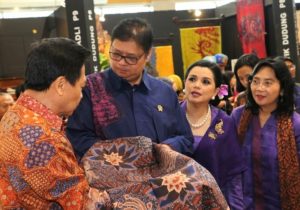 Target Ekspor Tenun dan Batik Indonesia Sentuh USD 58,6 Juta