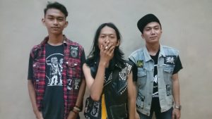 Alunan Musik Ngebut Trashcore Ala Santa Cruuz