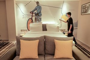 Kemenparekraf Fasilitasi Pemanfaatan Hotel dan Transportasi untuk Tenaga Medis dan Gugus Tugas