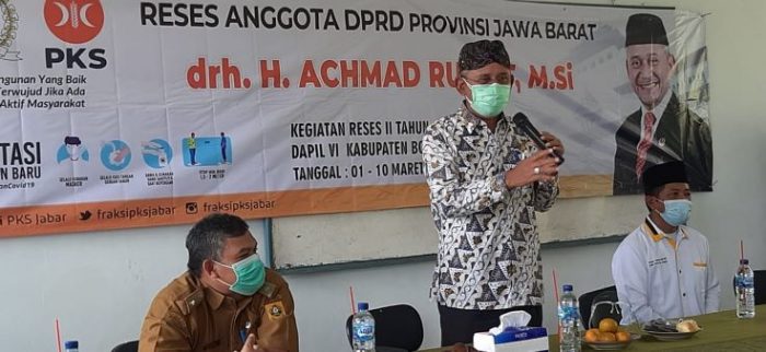 Reses di Jasinga Bogor, Achmad Ru’yat Berikan Doorprize Bagi Penghafal Al-Qur’an