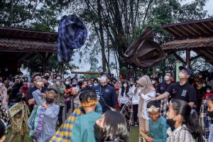 Desa Wisata Saung Ciburial Jadi Ikon Pariwisata di Garut