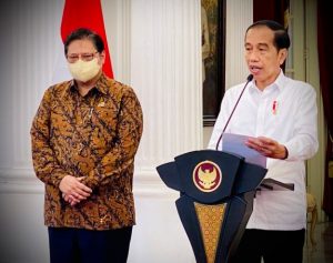 Hormati Putusan MK, Presiden Jokowi Pastikan UU Cipta Kerja Masih Berlaku