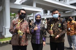 Pertamina Patra Niaga Buktikan Komitmen Tanggung Jawab Sosial bagi Masyarakat dengan Dianugerahinya PROPER Emas 11 Unit Operasi