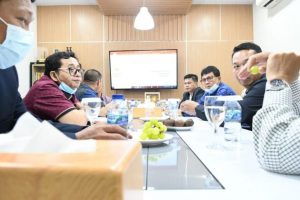 Asep Arwin Kotsara Apresiasi BJB Denpasar Bali Raih Peringkat 1 Dari Seluruh Cabang