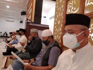 H. Achmad Ru’yat Muhasabah Bareng Warga Kota Bogor di Malam Pergantian Tahun 2021