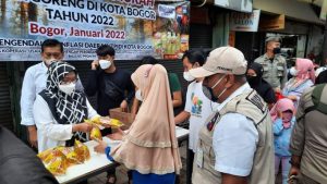 Kenaikan Harga Minyak Goreng Bikin Pemkot Bogor Bersama PT Apical dan Asian Agri Gelar Operasi Pasar