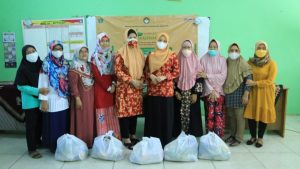 DPW Kemenag Santuni Pesantren