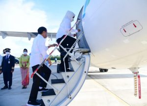 Setiba di Wakatobi Presiden Jokowi dan Ibu Iriana Hadiri GTRA Summit 2022