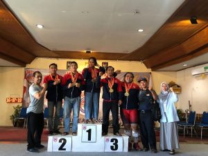 14 EMAS BERHASIL DIRAIH ATLET PABERSI KOTA BOGOR DIAJANG INVITASI ANGKAT BERAT KLASIK II 2022