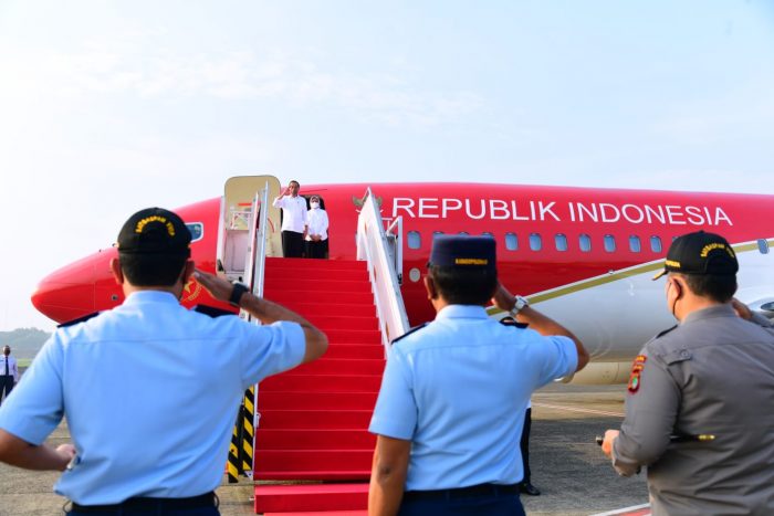 Presiden Jokowi Lakukan Kunker ke Maluku untuk Tinjau Proyek Infrastruktur dan Serahkan Bansos