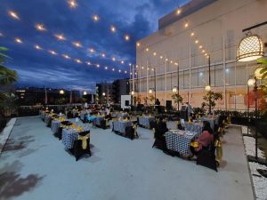 Bertajuk “Octoberbeque Night” Hotel Santika BSD City-Serpong Mempersembahkan Sajian Prasmanan All You Can Eat