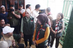 Kapolda Jabar dan Ketua Jabar Meninjau Langsung Lokasi Bencana Gang Kepatihan