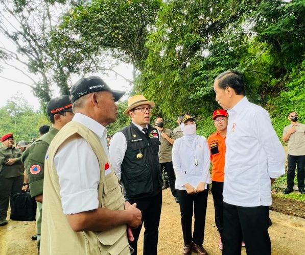 Lokasi Terdampak Gempa Bumi Cianjur Ditinjau Langsung Presiden Jokowi