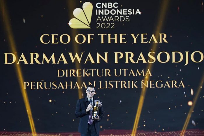 Direktur Utama PLN Dinobatkan Sebagai CEO of The Year