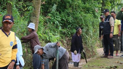 Untuk Membantu Perekonomian Korban Bencana Gempa Bumi, Posko Bencana Pemdaprov Jabar Menggelar Kegiatan Pelatihan, Padat Karya, hingga Ganti Oli Gratis