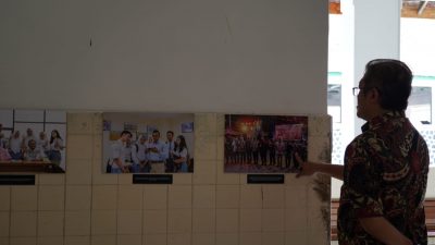 Kang DID Melihat Langsung Pameran Foto dan Galeri UMKM di Gedung DPRD Kota Bogor