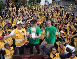 Pawai Piala Adipura Disambut Meriah Warga Hingga Pelajar Kota Bogor