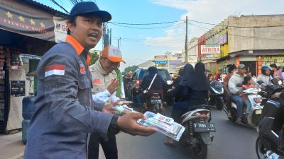 DPC PKS Parung Menebar 3500 Paket Ta’jil di Sepanjang Jalan Raya Haji Mawi