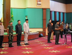 Hadiri Pelantikan 32 Kades, Ini Pesan Ketua DPRD Rudy Susmanto