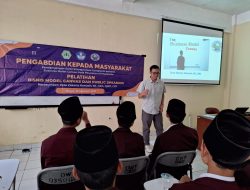 Pendampingan Santri Entrepreneur Ecosystem Berbasis Business Model Canvas Dilakukan STIE Dewantara