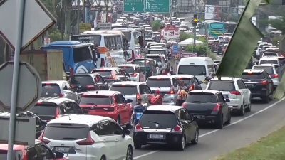 Motor Dilarang Lewat Jalan Raya Puncak, Simak Jalur Alternatifnya!