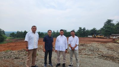 Awali Tahun 2024, Pj. Bupati Bogor Asmawa Tosepu Tinjau Langsung Lokasi Pembangunan Kantong Parkir Kendaraan Tambang Parungpanjang