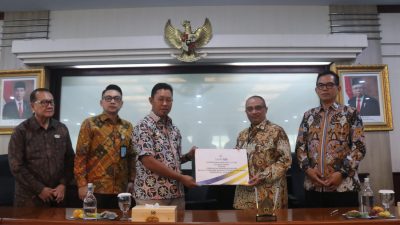 Pj Bupati Bogor Teken MOU Penyaluran Dana CSR dengan Bank BJB Cabang Cibinong
