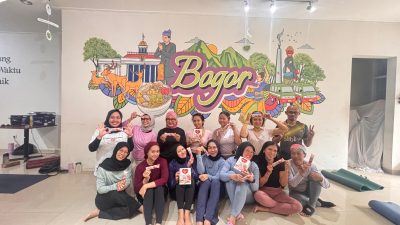 Peringati Hari Kasih Sayang, Nutrihub Bogor Resmi Perkenalkan Tropicana Slim Beras Porang Golden Ube Lewat Sesi Yoga