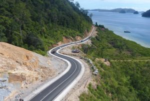 Jalan Akses Kawasan Wisata Mandeh Siap Digunakan