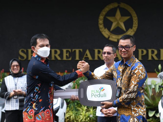 Guna Menghadapi Perubahan Iklim Serta Mewujudkan Transisi Energi Bersih, Sekretariat Presiden Menjadi Garda Depan Dalam Pemanfaatan EBT