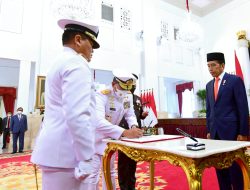 Resmi! Presiden Jokowi Lantik Muhammad Ali sebagai KSAL di Istana Negara