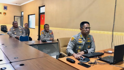 Sosialisasi Sertifikasi Terhadap Pakaian Dinas Polri Secara Virtual Diikuti Karolog Polda Banten
