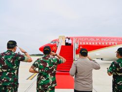 Presiden Jokowi dan Ibu Iriana Tiba di Sumatra Utara untuk Melakukan Kunjungan Kerja