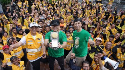 Pawai Piala Adipura Disambut Meriah Warga Hingga Pelajar Kota Bogor