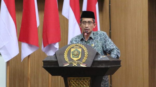 Wakil Ketua DPRD Kabupaten Bogor, KH Agus Salim, Lc