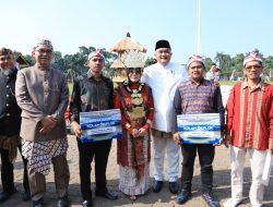 Bupati RS Ajak Warga Rayakan HUT RI